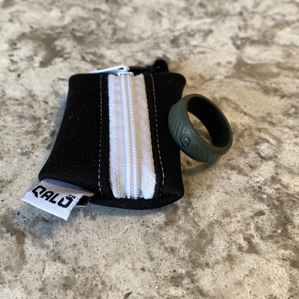 Qalo Men’s Ring in Sage. Size 11.